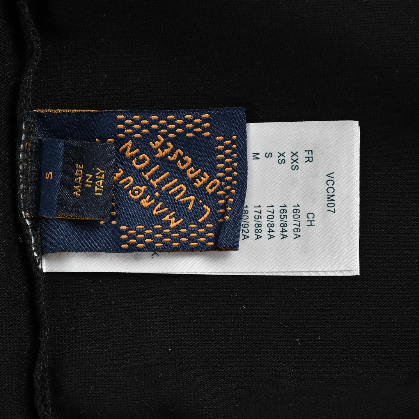 Louis Vuitton/ logo